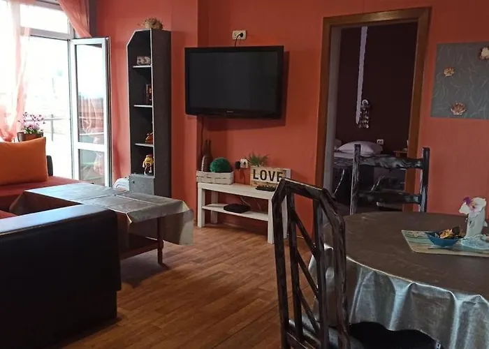 Panoramic View アパート